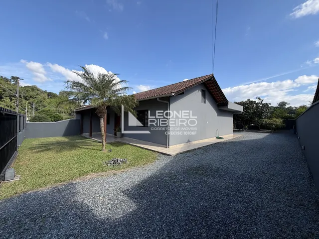 Imagem: Casa com 2 dormitórios (1 suíte) à venda