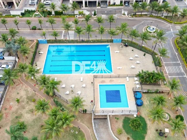 Imagem: O apartamento possui 3 Dormitórios, 1 Suíte, 1 Banheiro, 2