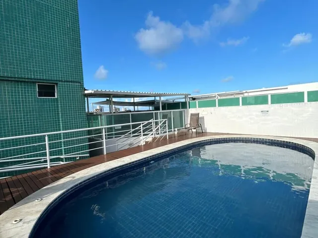 Imagem: O apartamento possui 2 Dormitórios, 1 Suíte, 2 Banheiros,