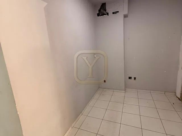 Imagem 6: Sala Comercial para Locação em Cuiabá-MT, Bairro Quilombo: 02 Salas, 01 Banheiro