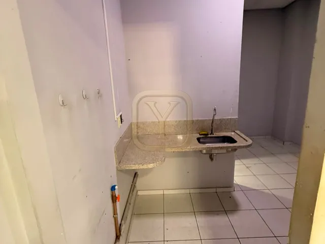 Imagem 5: Sala Comercial para Locação em Cuiabá-MT, Bairro Quilombo: 02 Salas, 01 Banheiro