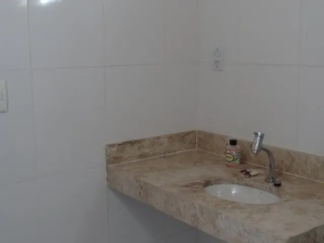 Imagem 9: CASA EM LAURO NO LOT MIRAGEM COM IPTU PARA USO COMERCIAL TERRENO AMPLO OPORTUNIDADE!