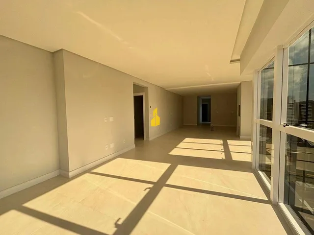 Imagem 4: Apartamento Alto Padrão com 03 Suítes à venda em Timbó