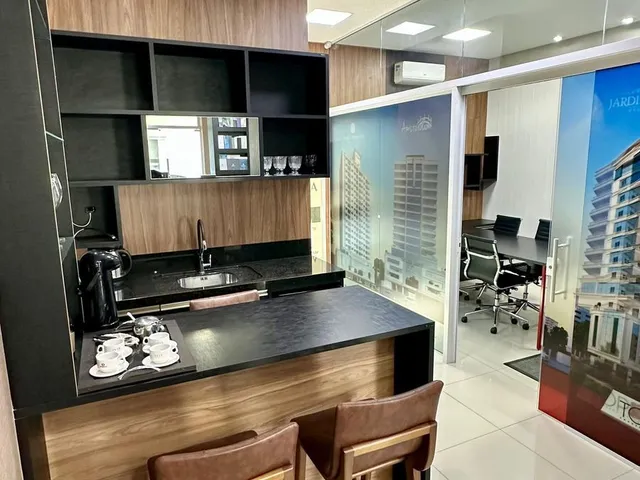 Imagem 3: Sala Comercial em Meia Praia, Itapema/SC