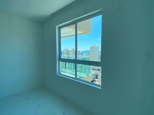 Imagem 15: Apartamento à venda no bairro Meia Praia - Itapema/SC