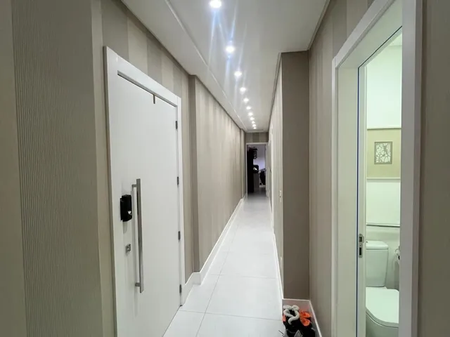 Imagem 3: Apartamento à venda no bairro Meia Praia - Itapema/SC