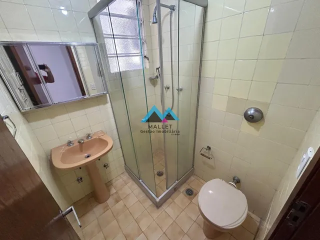 Imagem 2: Excelente apartamento de 2 quartos, sendo 1 suíte, 77 m², com vaga de garagem, à venda