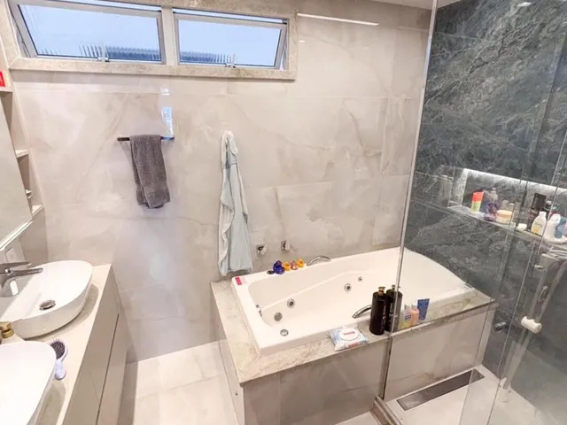 Imagem 14: Apartamento frente ao mar da Praia de Itapuã, 350m², 4 quartos, 2 suítes, 2 vagas de