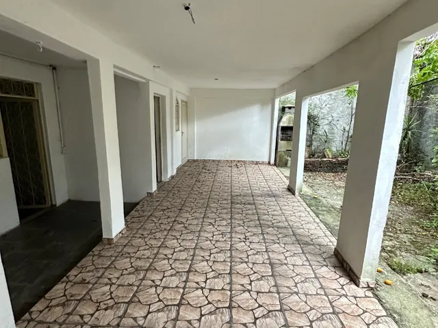 Imagem 3: Casa à venda em Bangu, Rio de Janeiro - RJ: 4 quartos, 1 sala, 3 banheiros e 2 vagas de