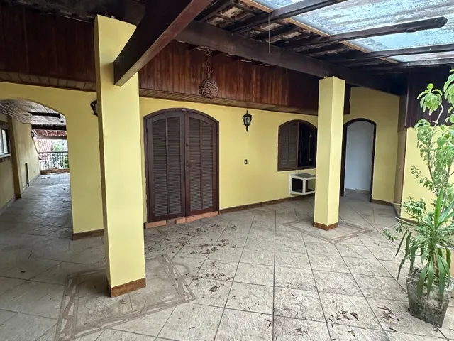 Imagem 9: Casa à venda em Bangu, Rio de Janeiro - RJ: 4 quartos, 1 sala, 3 banheiros e 2 vagas de