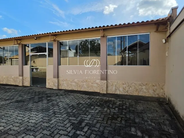 Imagem 4: Salão Comercial À Venda em Taubaté-Sp - Bairro São Gonçalo: 9 Banheiros, 10 Vagas de Garagem, 250M² de Área!