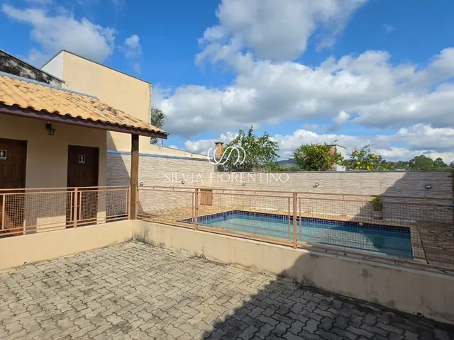 Imagem 6: Salão Comercial À Venda em Taubaté-Sp - Bairro São Gonçalo: 9 Banheiros, 10 Vagas de Garagem, 250M² de Área!