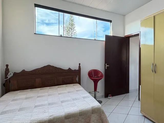 Imagem 2: OPORTUNIDADE: DUAS CASAS NO MESMO LOTE