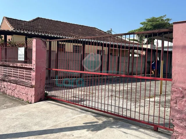Imagem: O terreno possui 334m² de Área e está localizado em