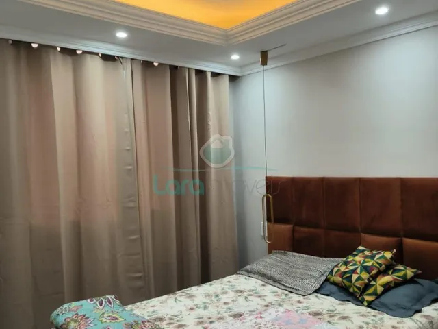 Imagem: O apartamento possui 2 Dormitórios, 1 Banheiro, 1 Vaga na