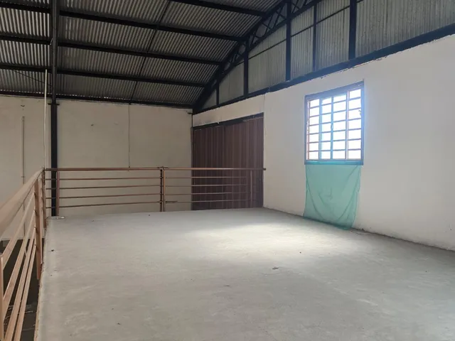 Imagem 2: BARRACAO COMERCIAL em POÇOS DE CALDAS - MG, CENTRO