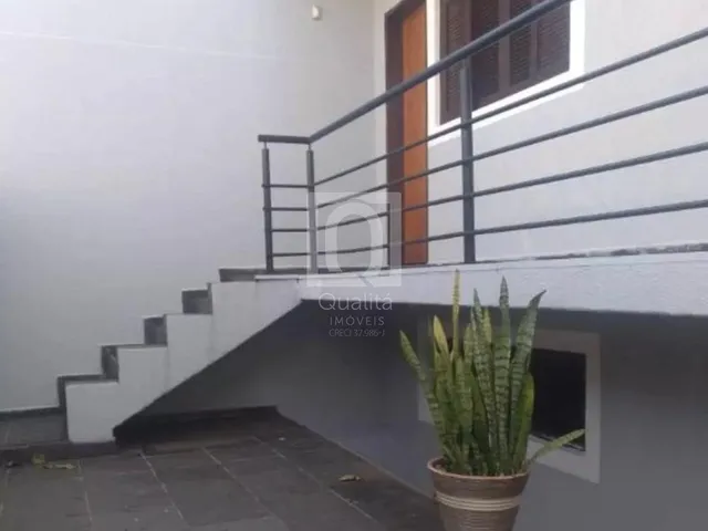 Imagem: Casa de Grande e Espaçosa no Jardim Vera