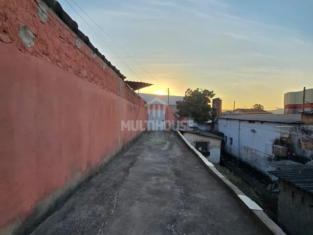 Imagem 2: Casa 1 Quarto com Garagem para Aluguel em Justinópolis