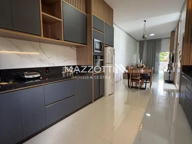 Imagem 16: VENDO CASA COM 01 SUITE COM CLOSET E 02 QUARTOS BAIRRO CONDA MEDIANEIRA