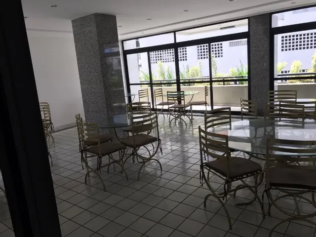 Imagem 4: ALUGO Apartamento, 105m² - Cidade Jardim, 3/4 com 2 suites, Ar Split , 2 vagas garagem