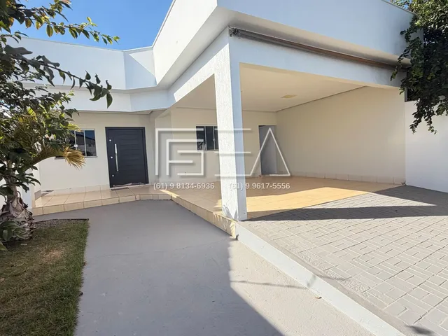 Imagem 12: Ótima Oportunidade! Casa com 3 Quartos, Suíte e Área Gourmet com Churrasqueira