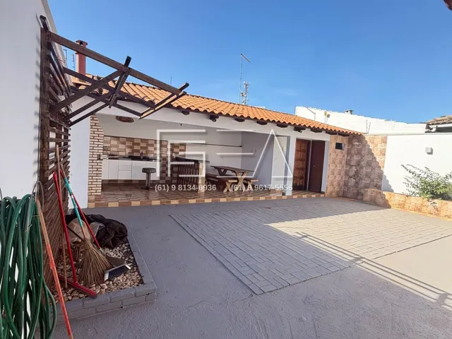 Imagem 13: Ótima Oportunidade! Casa com 3 Quartos, Suíte e Área Gourmet com Churrasqueira