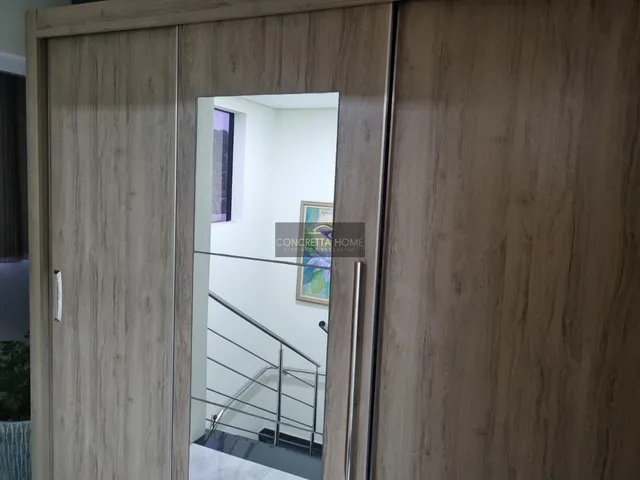 Imagem 2: Sobrado Sofisticado 3 quartos sendo 3 suíte (1 suíte no térreo) 2 vagas de garagem