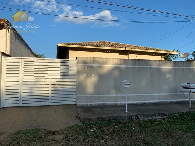 Imagem: CASA LINEAR COM 2 QUARTOS PARA VENDA NO