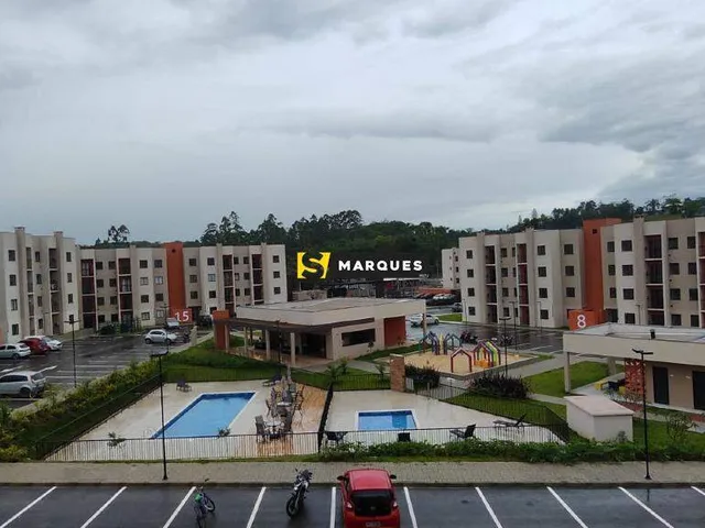 Imagem: O apartamento possui 2 Dormitórios, 1 Banheiro, 1 Vaga na