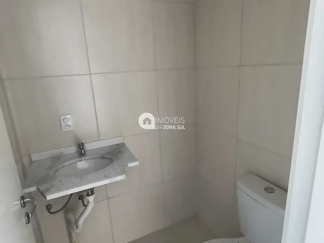 Imagem 8: Apartamento à venda no bairro Cavalhada - Porto Alegre/RS