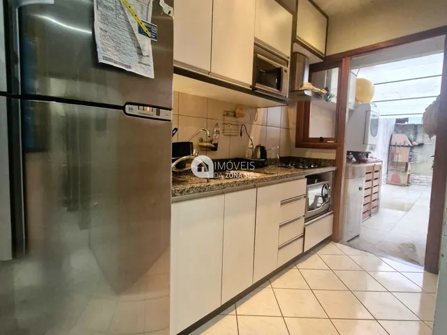 Imagem 2: Casa à venda no bairro Hípica - Porto Alegre/RS