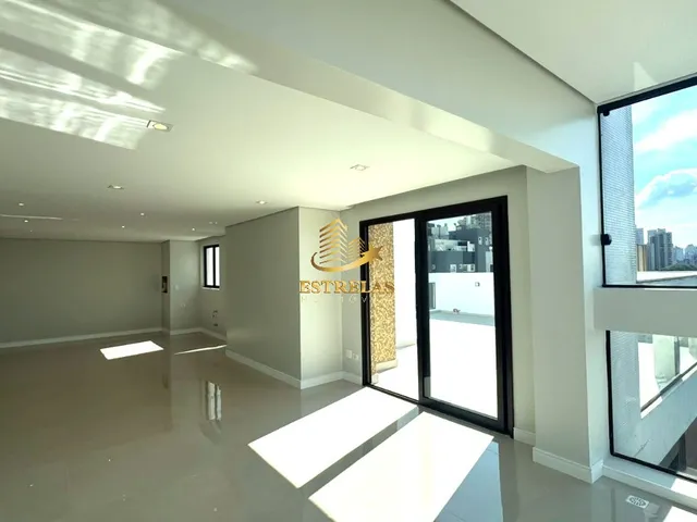 Imagem 10: Imperdível cobertura de luxo à venda em Curitiba-PR, Água Verde: 3 quartos, 1 suíte