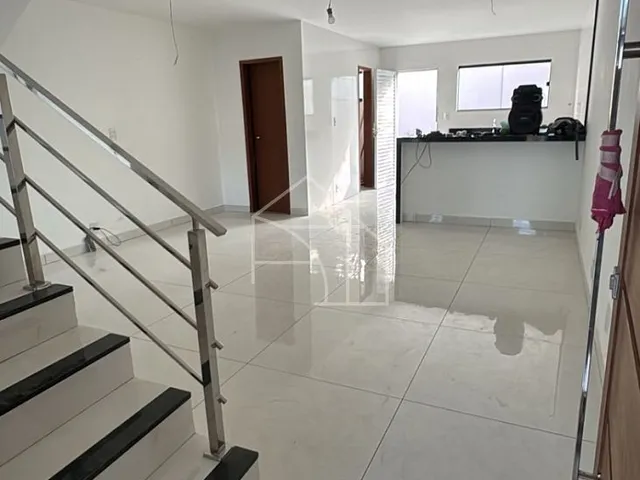 Imagem 7: Casa Duplex à Venda em Colinas de Laranjeiras