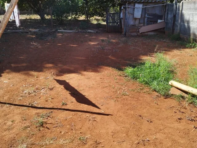 Imagem 2: Terreno à venda no bairro Santa Terezinha - Patos de Minas/MG