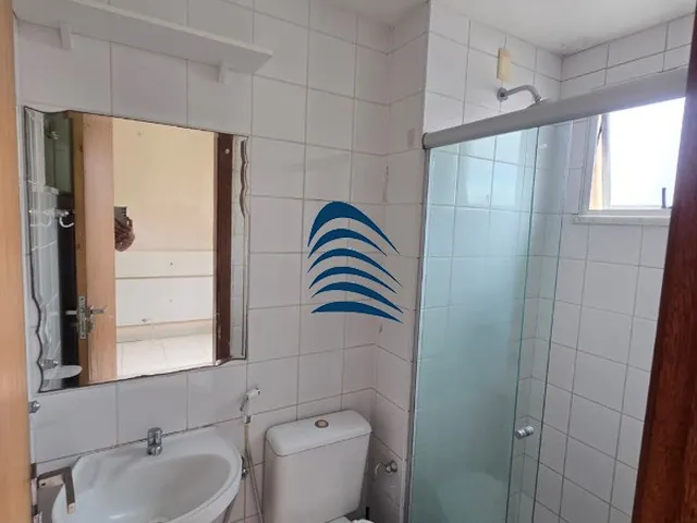 Imagem 2: Excelente apartamento no Imbuí com 2/4 sendo um suíte, 68m2, uma vaga de garagem