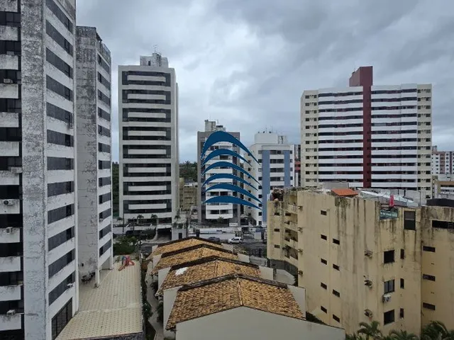Imagem 4: Excelente apartamento no Imbuí com 2/4 sendo um suíte, 68m2, uma vaga de garagem