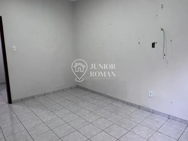 Imagem 4: IMÓVEL COMERCIAL COM SALÃO, 6 SALAS E 3 BANHEIROS – RENATO GONÇALVES – BARREIRAS/BA