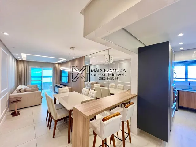 Imagem: O apartamento possui 2 Dormitórios, 1 Suíte, 2 Banheiros,