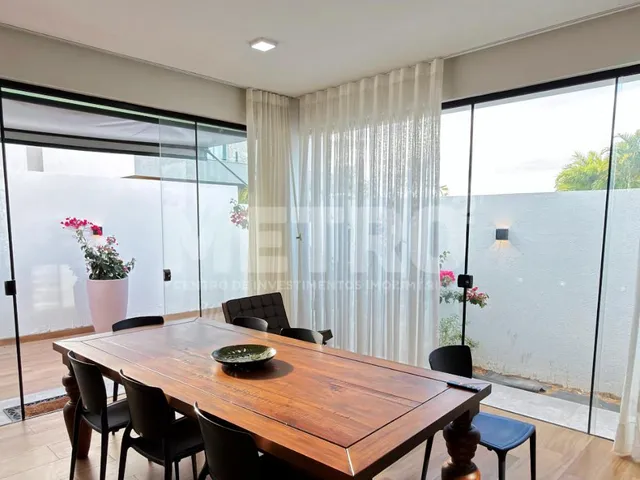 Imagem: Casa à venda no Cond. Alphaville, 3 quartos