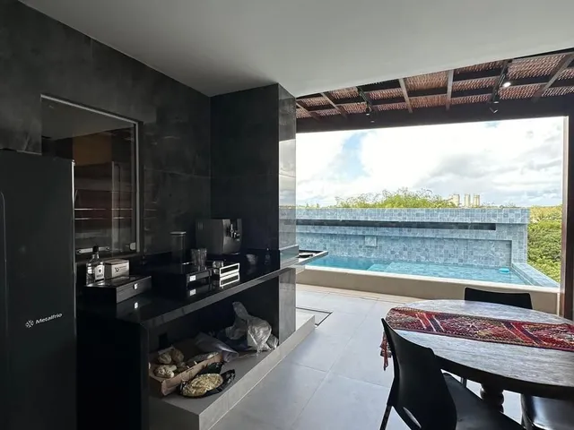 Imagem: A casa em condomínio possui 3 Dormitórios, 3 Suítes, 2