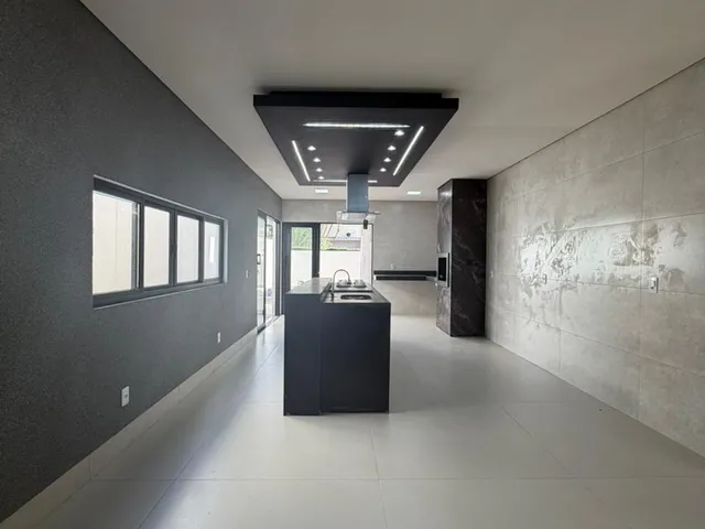 Imagem 5: Casa Térea no Condomínio Belvedere à venda por R$ 2.200.000,00
