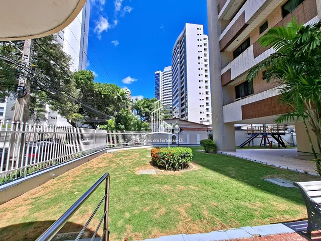 Imagem 13: Ap2460- Amplo Apartamento com 3 Suítes à Venda no Meireles | 135m²