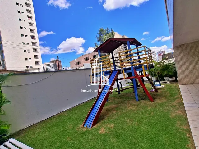 Imagem 7: Ap2460- Amplo Apartamento com 3 Suítes à Venda no Meireles | 135m²