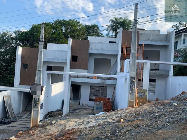 Imagem: Casa à venda no bairro Boa Vista - Joinville/SC