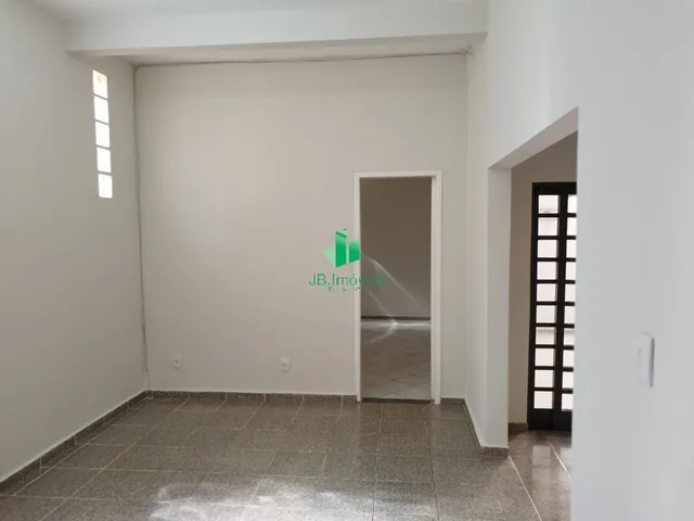 Imagem: CASA RESIDENCIAL em MONTES CLAROS - MG