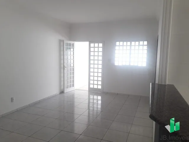 Imagem 16: CASA RESIDENCIAL em Montes Claros - MG, Ibituruna (pl