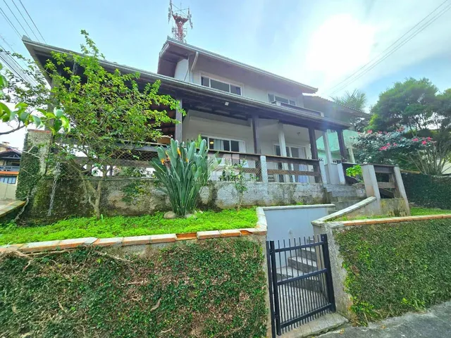 Imagem: Casa - Centro - Sobrado - Averbado