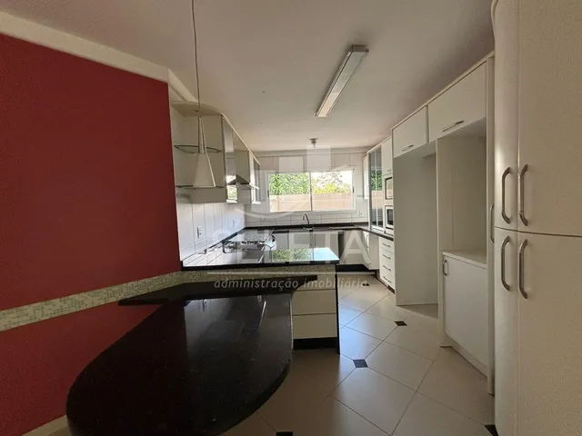 Imagem 4: SOBRADO DE ALTO PADRÃO COM 4 SUÍTES SEM 1 MASTER PARA LOCAÇÃO, COUNTRY, CASCAVEL, PR