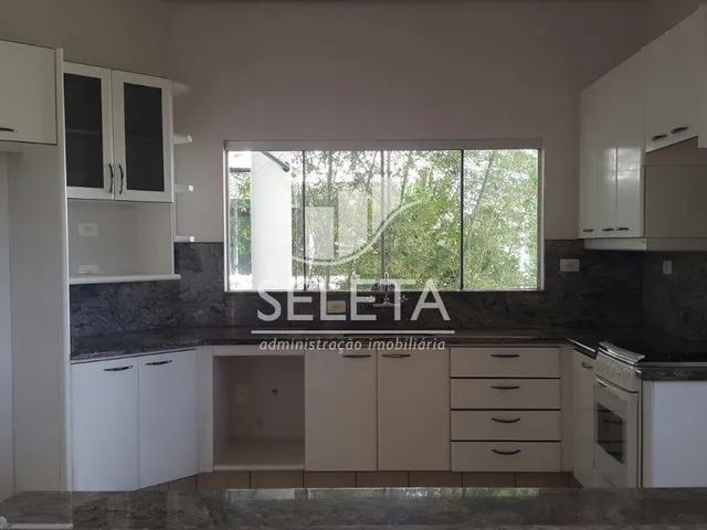 Imagem 5: BELÍSSIMO SOBRADO PARA VENDA, CONDOMÍNIO LAGO DOURADO CASCAVEL PR