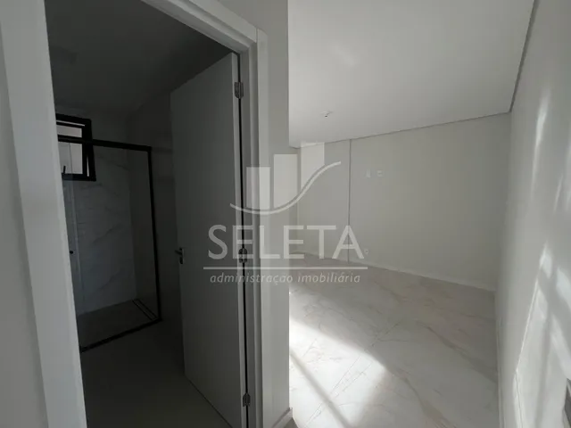 Imagem 8: APARTAMENTO DISPONIVEL PARA LOCAÇÃO COM 3 SUIÍTES NO CENTRO DE CASCAVEL